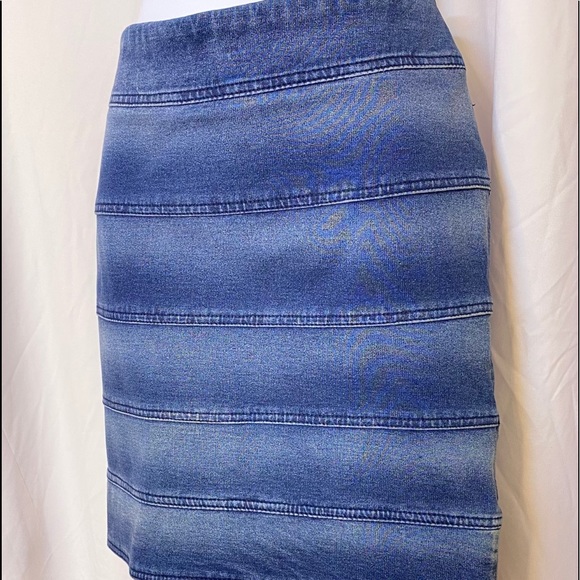 BCBGMAXAZRIA Denim Mini Skirt - Picture 2 of 2